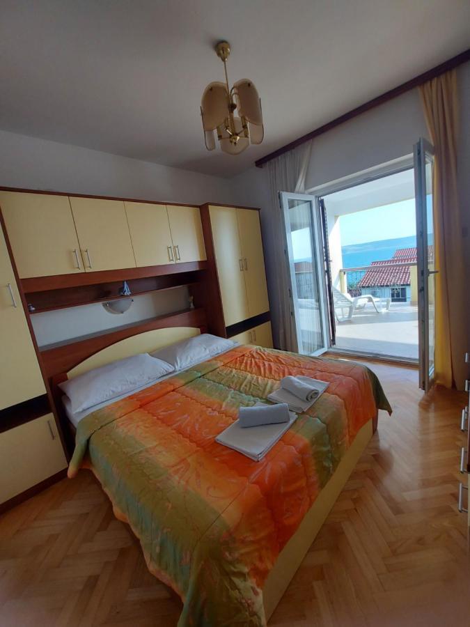 Apartments Europa Starigrad Paklenica Exterior foto