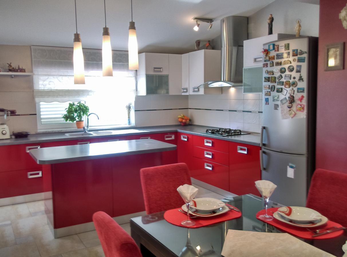 Apartments Europa Starigrad Paklenica Exterior foto