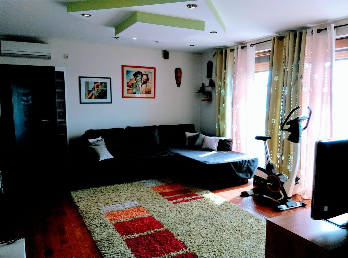 Apartments Europa Starigrad Paklenica Exterior foto