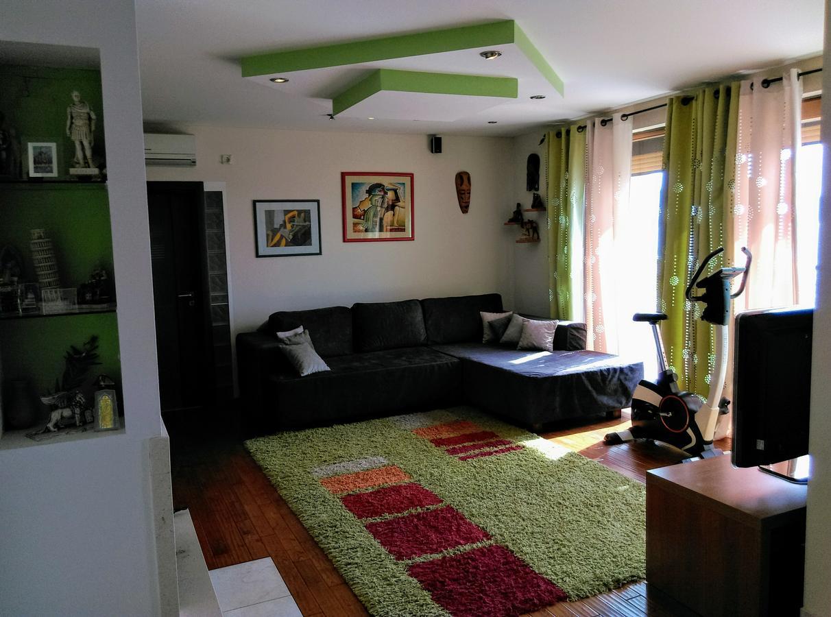 Apartments Europa Starigrad Paklenica Exterior foto